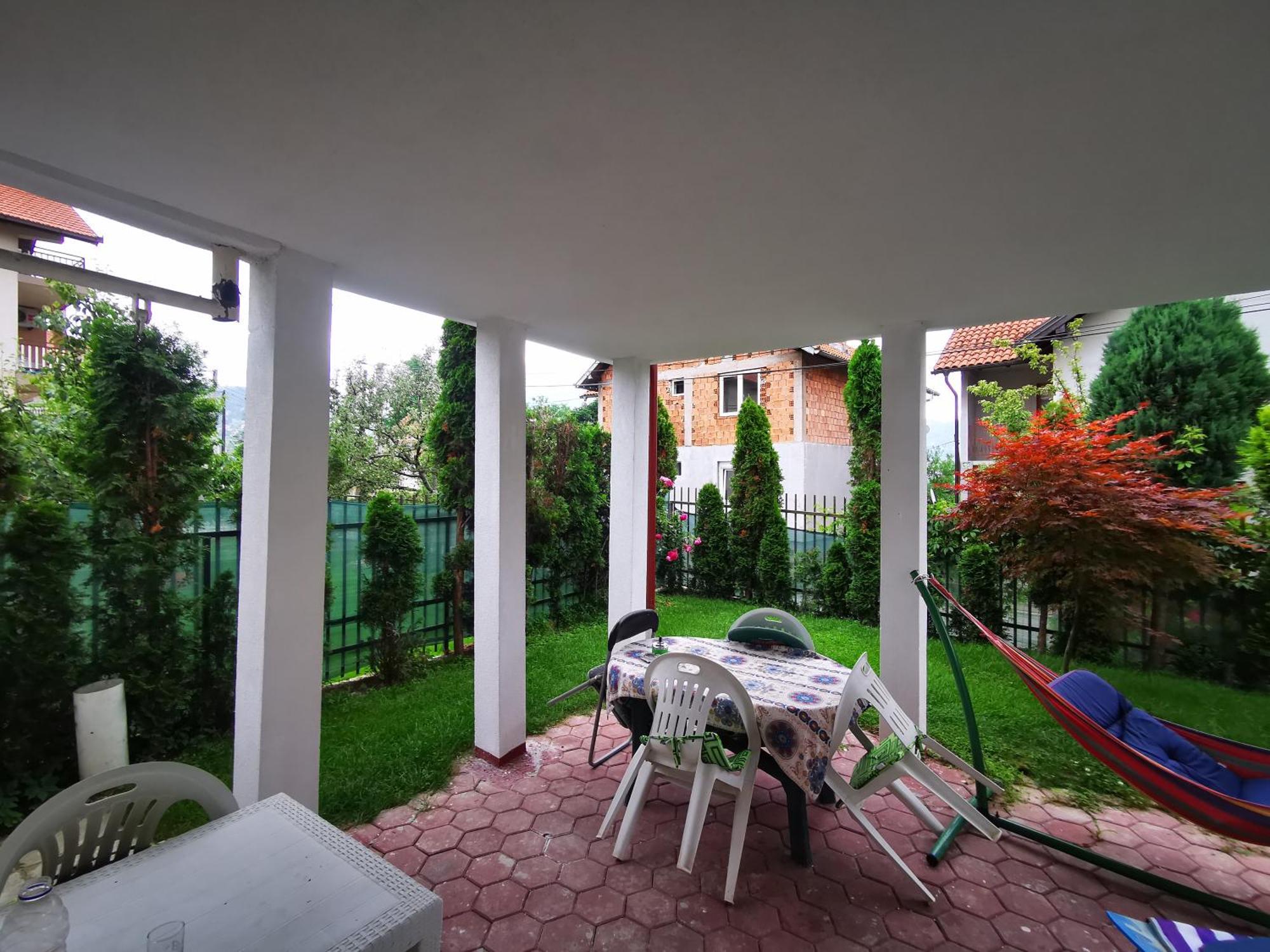 Rest & Recharge 4Bdr Apt- Free Parking, Ac & Garden Sarajevo Exterior photo